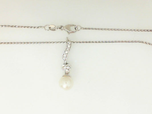 Vintage White Gold Pearl and Diamond Necklace with Lobster Clasp