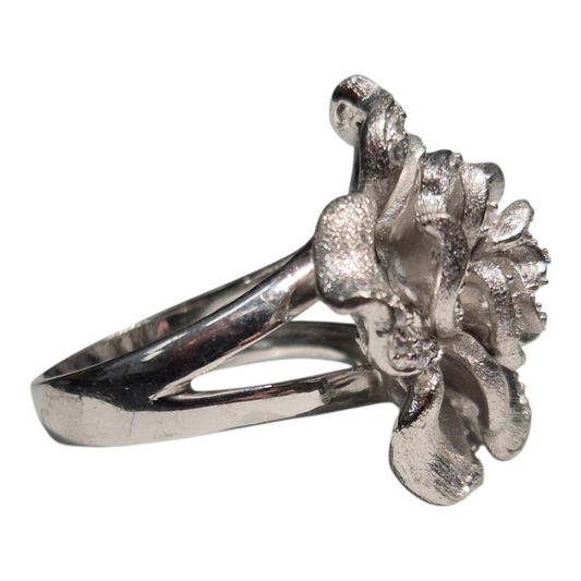 White Silver Rose Cz Cocktail Ring