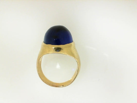 Yellow Gold Cabochon Sapphire Dome Ring