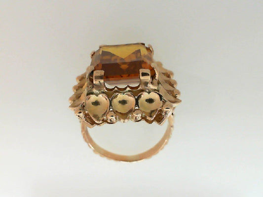 Yellow Gold Cuishion Citrine Cocktail Ring