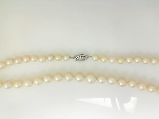 Vintage White Gold Round White Pearl Necklace
