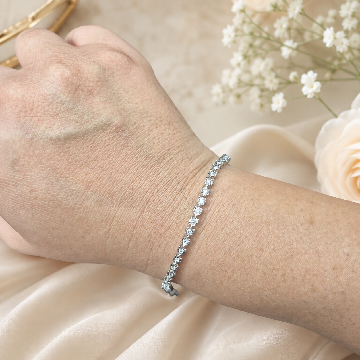 Illusion Line Bracelet
