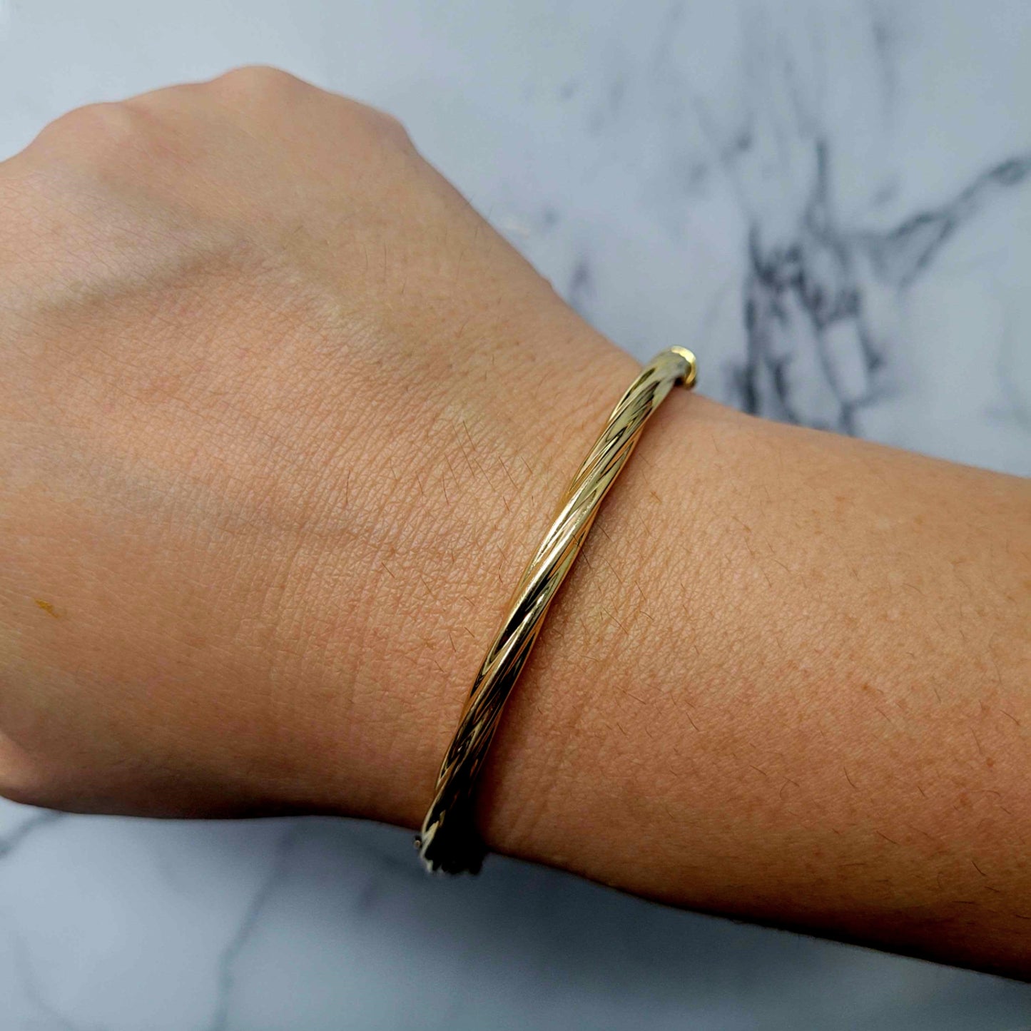 Yellow Gold Twisted Rope Bangle Bracelet