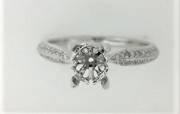 White Gold Round G/H Color Diamond Engagement Ring