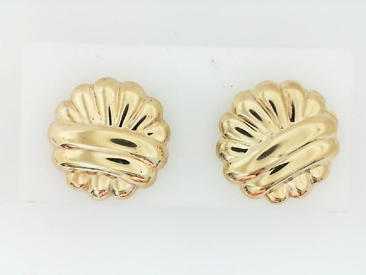 Vintage Yellow Gold Ribbed Scalloped Earrings