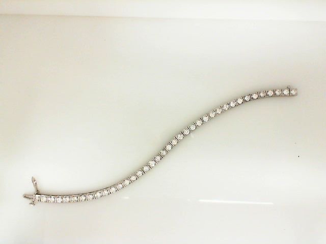 White Gold Round Diamond Tennis Bracelet
