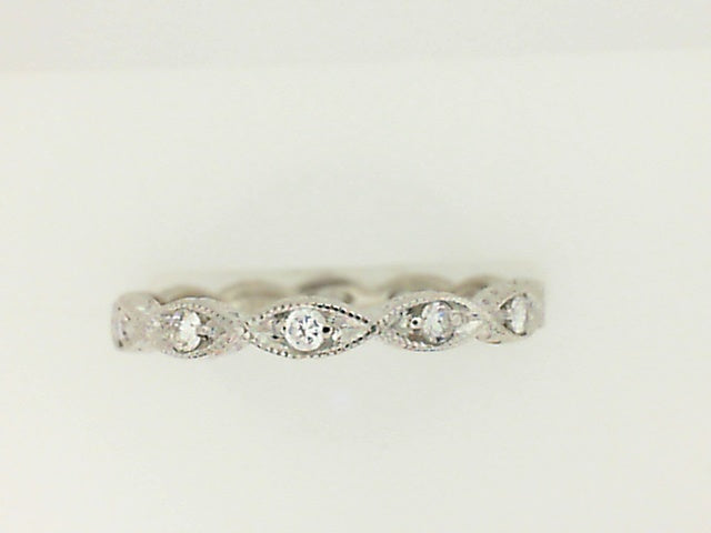 White Gold Vintage Style Round Diamond Ring