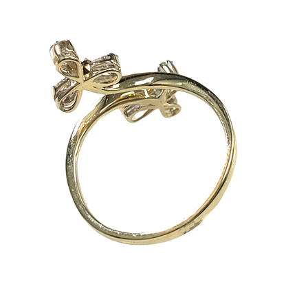 Yellow Gold Bypass Ring with Baguette and Round Diamonds