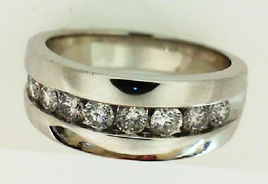 Vintage White Gold Contemporary Diamond Ring