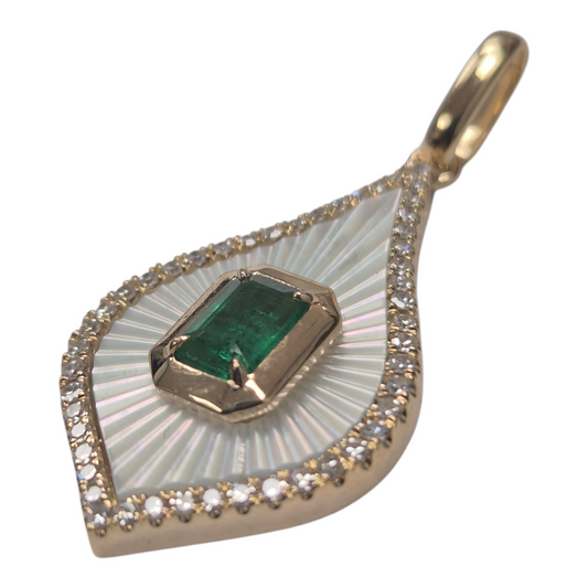 Yellow Gold Emerald Inlay Drop Pendant