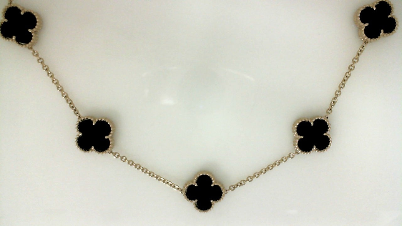 Yellow Gold Fantasy Cut Onyx Clover Necklace