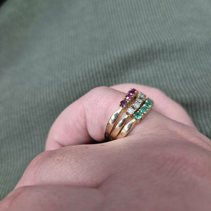 Yellow Gold Round Emerald Curved Band Ring