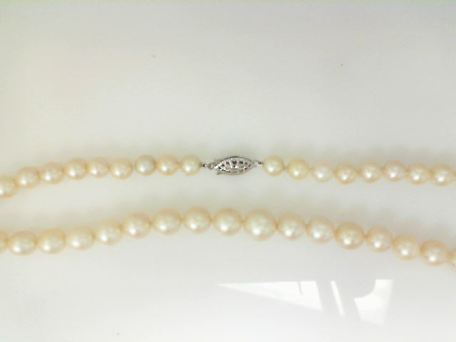 Vintage White Gold Round White Pearl Necklace