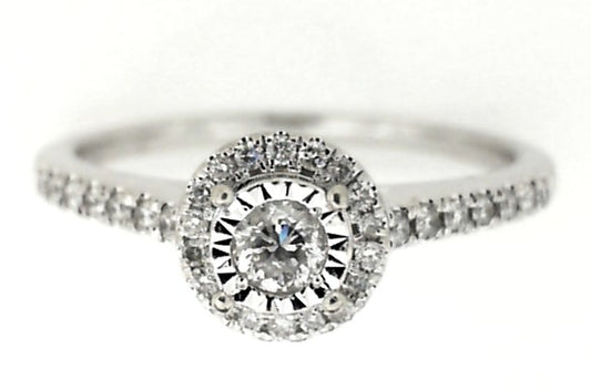 Vintage White Gold Round Diamond Halo Ring